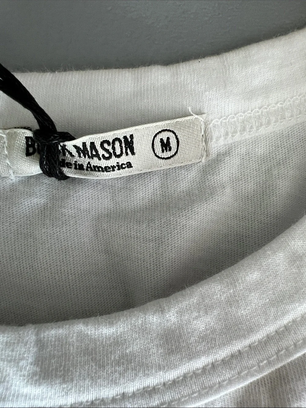 New Buck Mason White Pima Classic Tee Size M - Picture 4 of 8